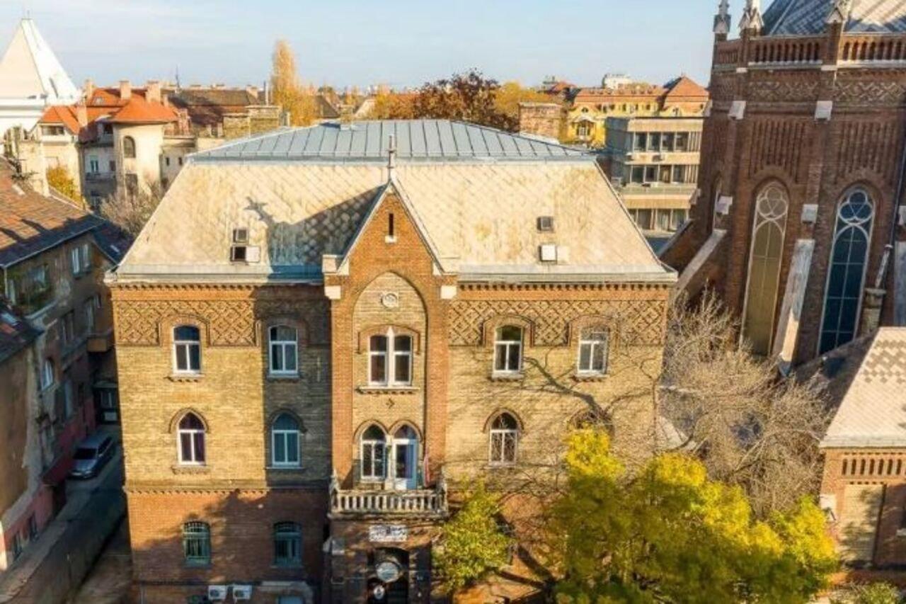 Dominik Panzio Bed & Breakfast Budapest Ngoại thất bức ảnh