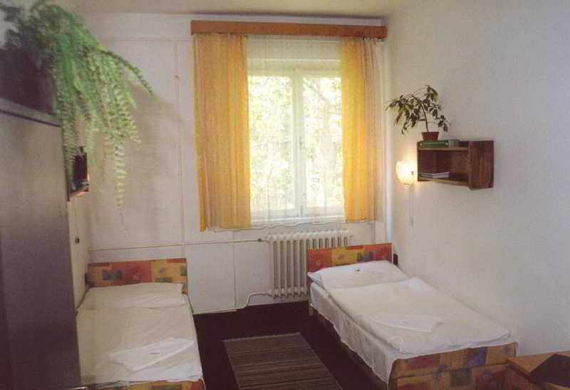 Dominik Panzio Bed & Breakfast Budapest Ngoại thất bức ảnh